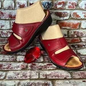 Finn Comfort Jamaika red leather adjustable strap sandals